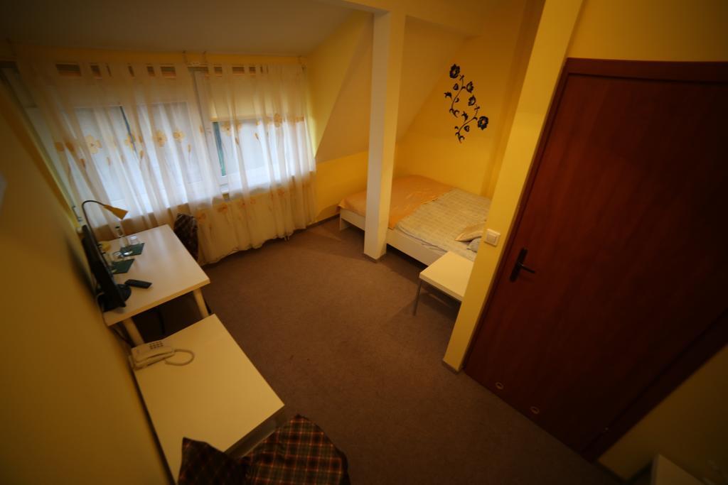 银色汽车旅馆 Konstantynów Łódzki 客房 照片