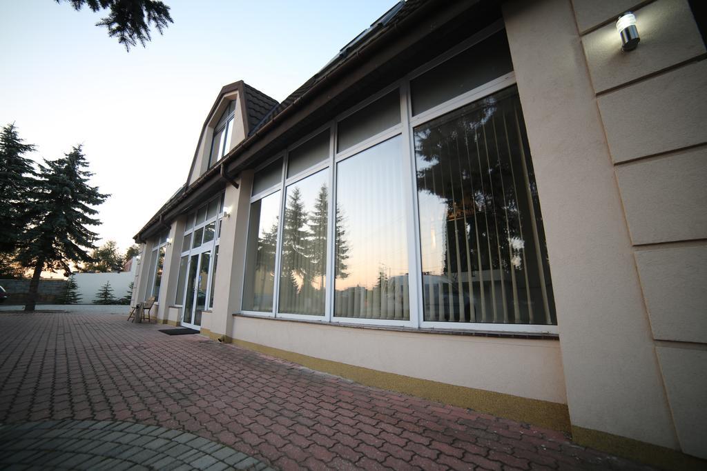 银色汽车旅馆 Konstantynów Łódzki 外观 照片